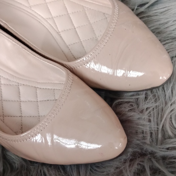 Cole Haan  nude flats - Picture 2 of 8
